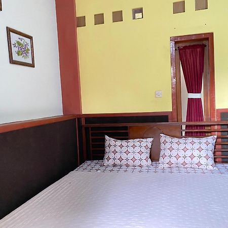 Ada Homestay Магеланг Екстериор снимка