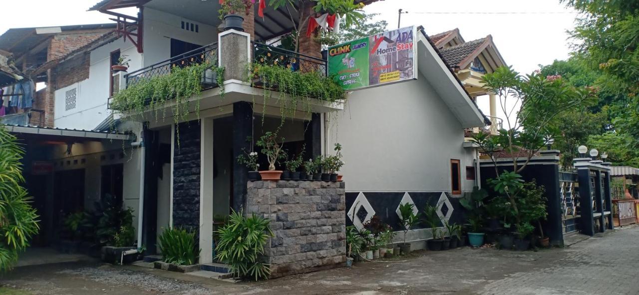 Ada Homestay Магеланг Екстериор снимка