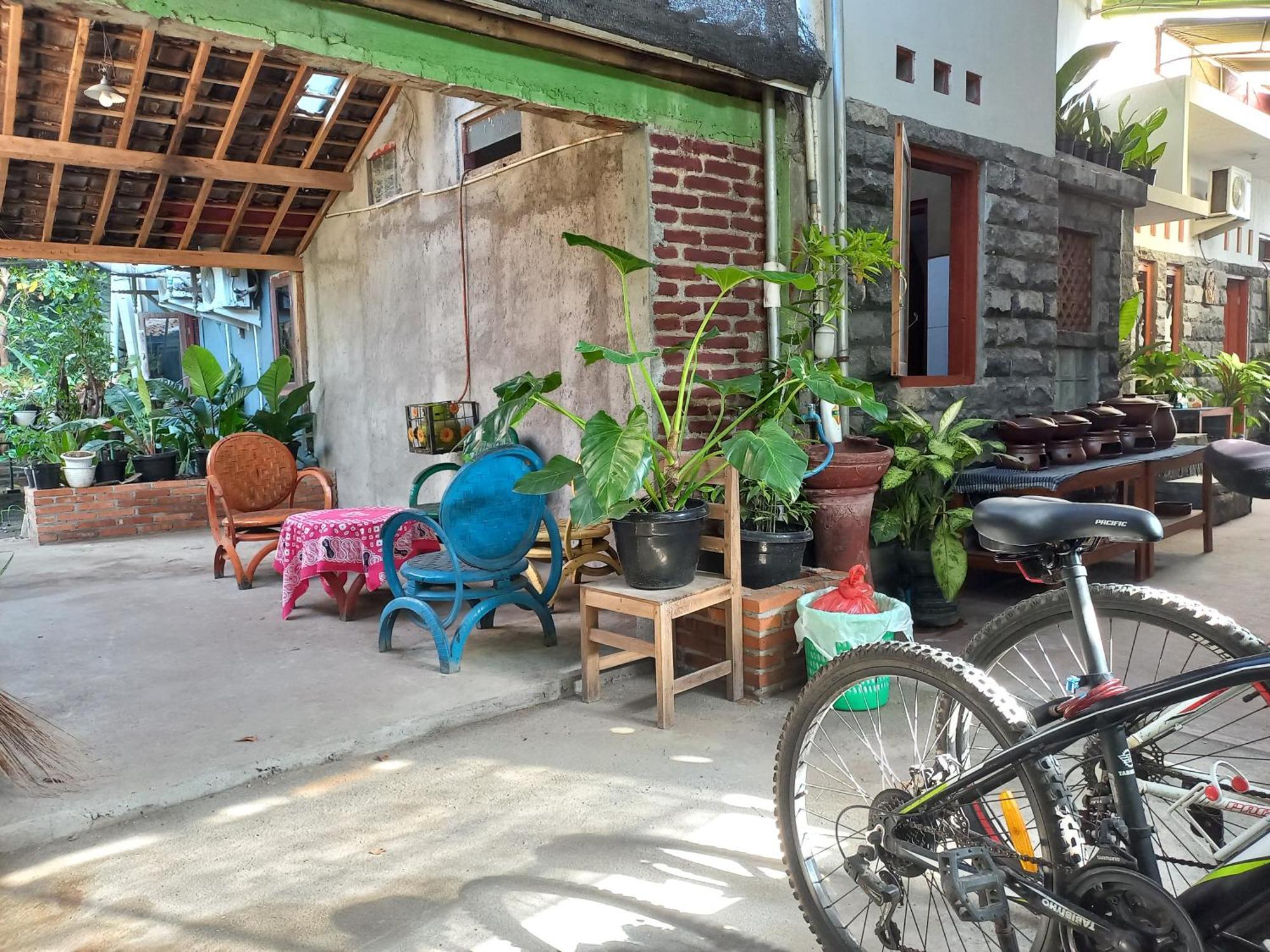 Ada Homestay Магеланг Екстериор снимка