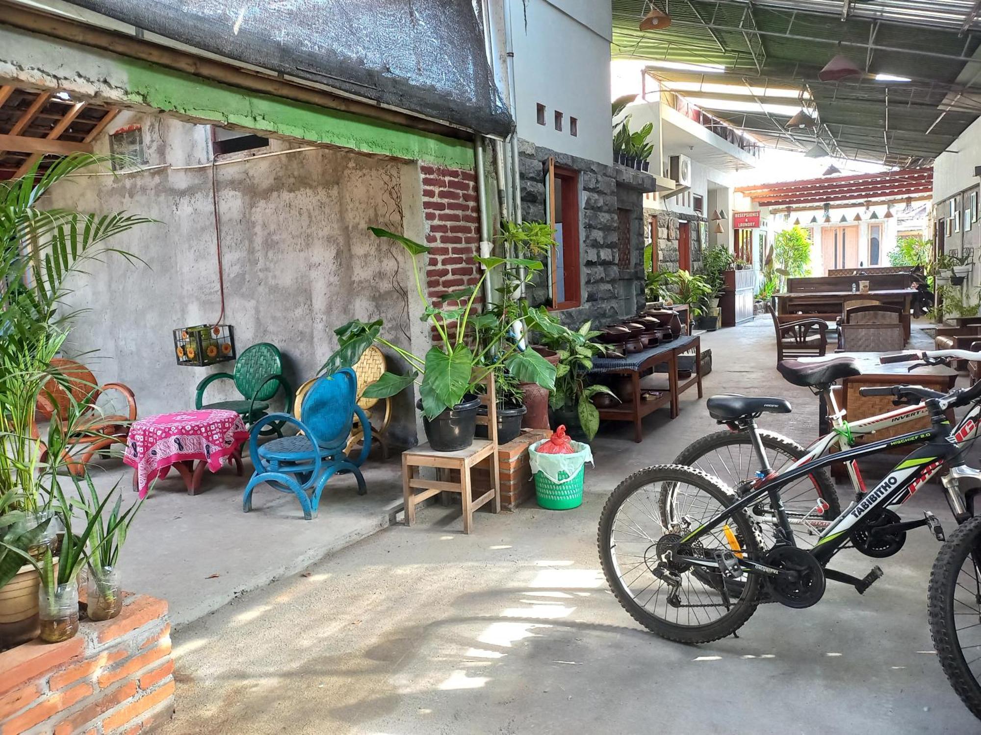 Ada Homestay Магеланг Екстериор снимка