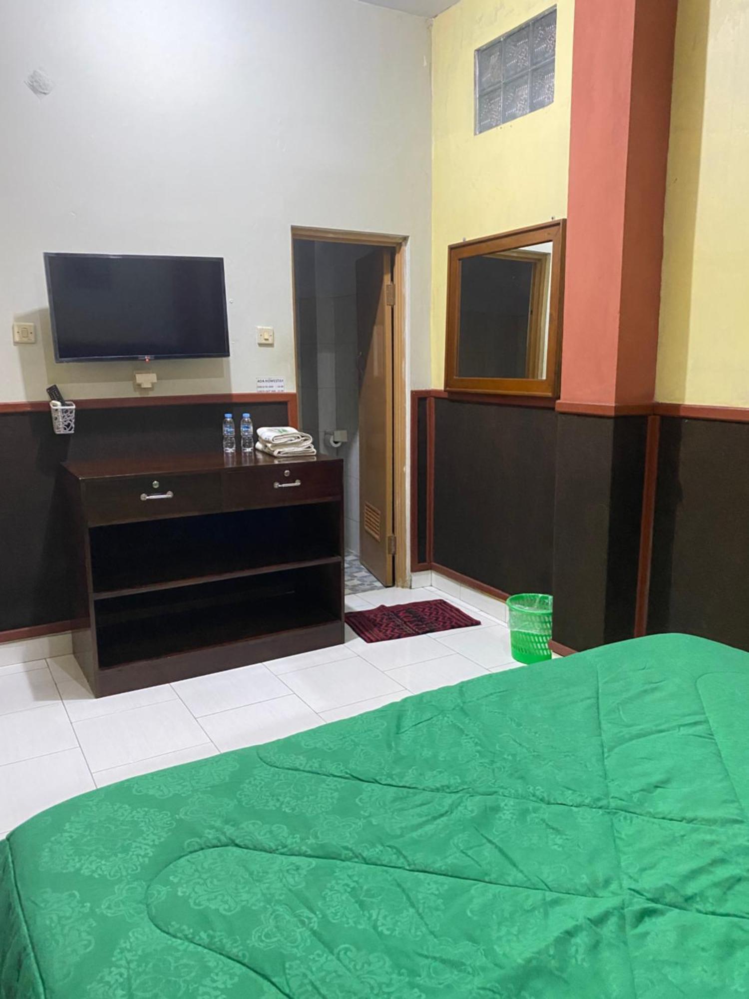 Ada Homestay Магеланг Екстериор снимка