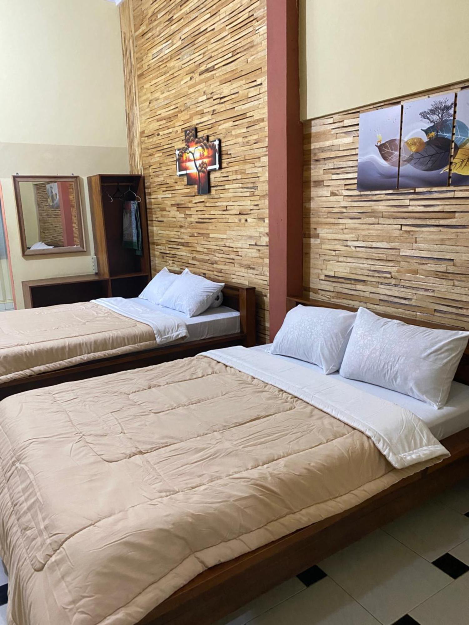 Ada Homestay Магеланг Екстериор снимка