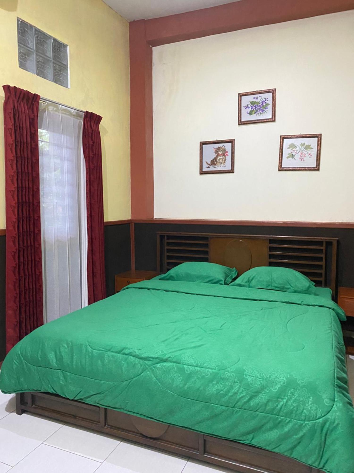 Ada Homestay Магеланг Екстериор снимка