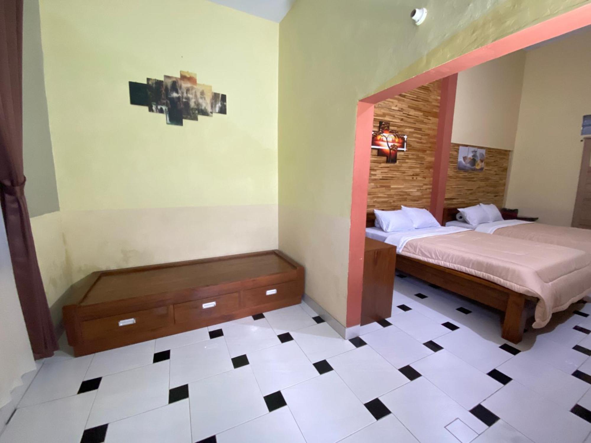 Ada Homestay Магеланг Екстериор снимка