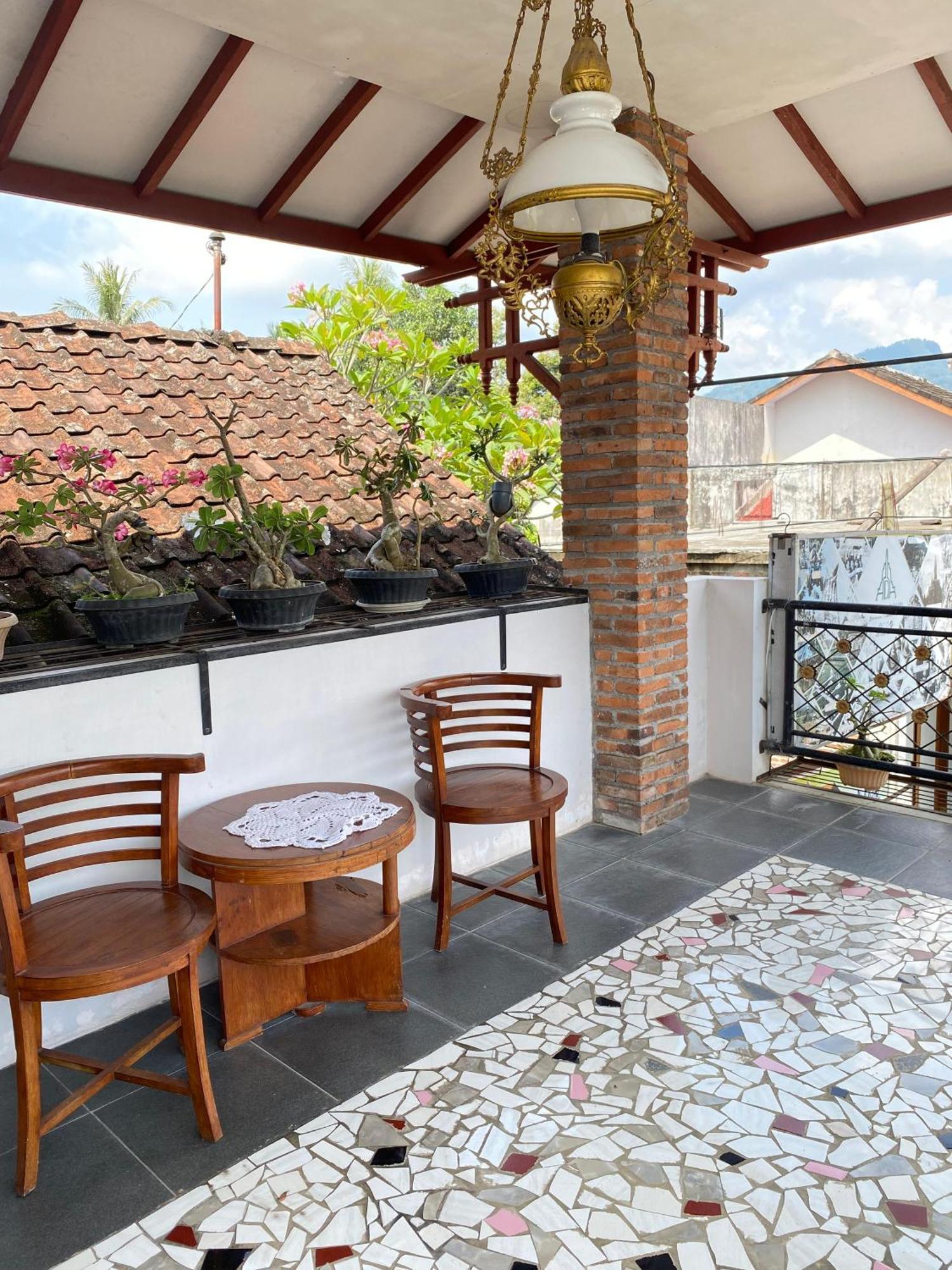 Ada Homestay Магеланг Екстериор снимка